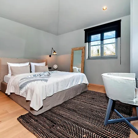 3 Bedroom Amazing In Matuhanci Holiday home