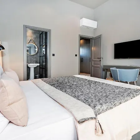 3 Bedroom Amazing In Matuhanci Holiday home *